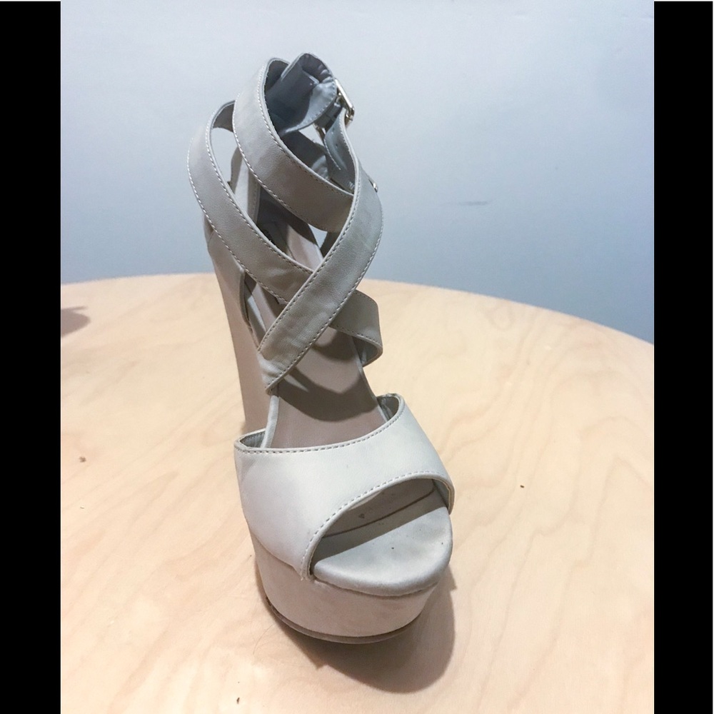 Steve Madden nude leather super high platforms